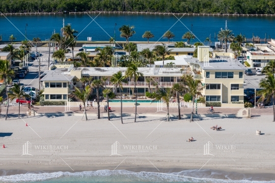 Ocean Grande Beach Club (N) - Hollywood Beach, FL